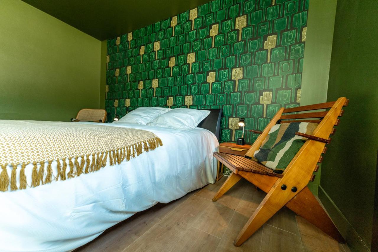 Chambre D'Hote Pres Bordeaux Au Chateau Camponac Bourg-sur-Gironde Bagian luar foto